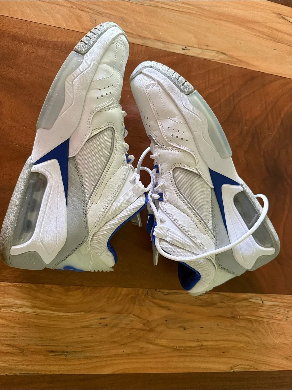 Jordan Men's White and Royal Blue Low-Top Sneakers